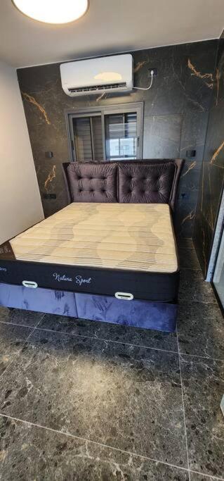 מבנים בים 75 Suites At Sea Haifa Eksteriør billede